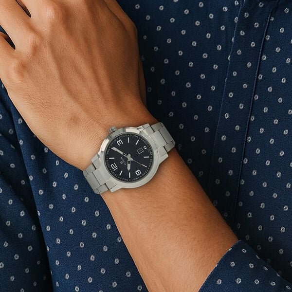 Men's Urban Refinement: Sleek Blue Dial with Silver Watch - Image 3