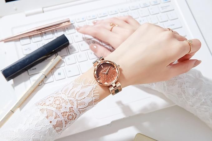 Giordano Luxurious Analog Watch for Women - Image 4